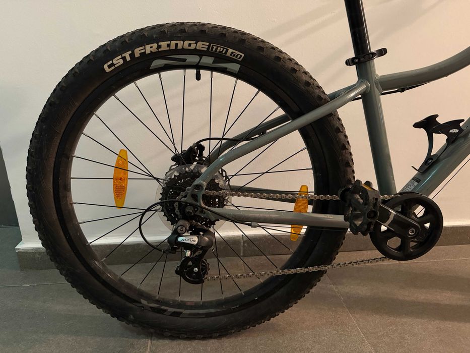 Bicicleta pt. juniori Giant XTC JR 26+