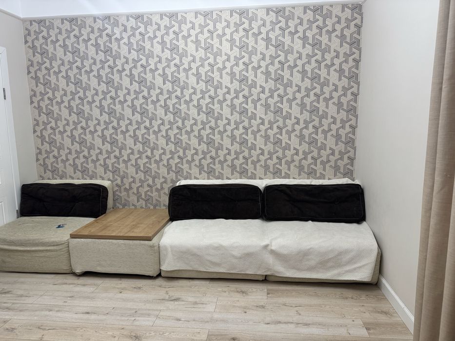 Продается уголок/ диван/ кровать/мягкая мебель для гостиной/ кухни/