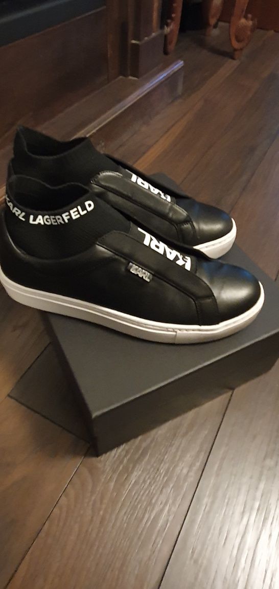 Adidasi originali Karl Lagerfeld - piele naturala, marime 39