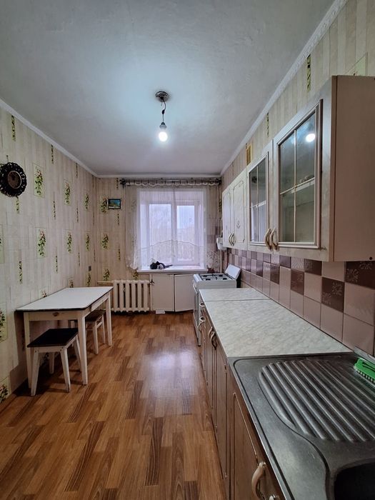 Продам 2х комнатную