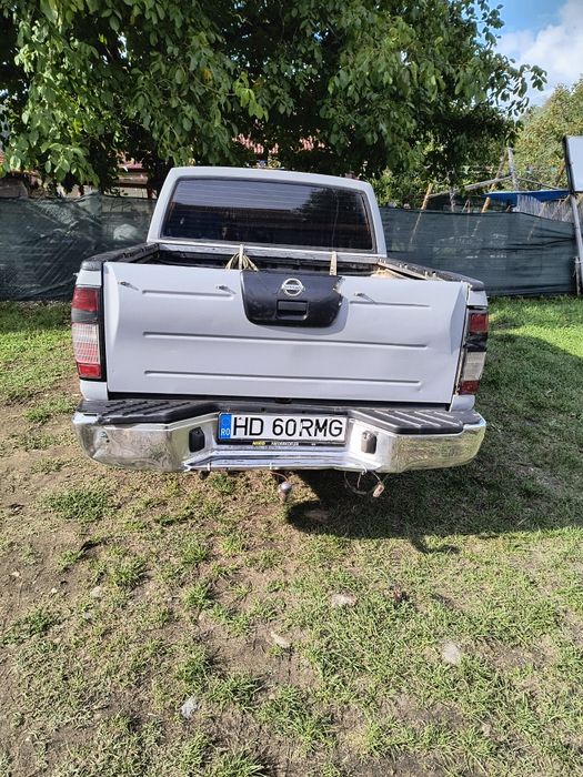 Nissan navara d22