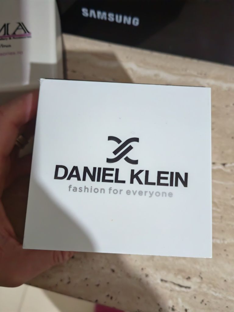 Ceas dama Daniel Klein