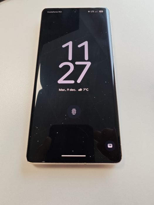 Vând/schimb Google Pixel 7 pro 128/12 GB full box