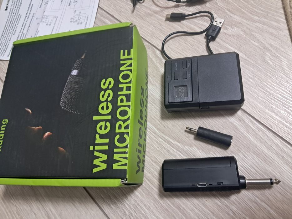 Микрофон беспроводной продам.