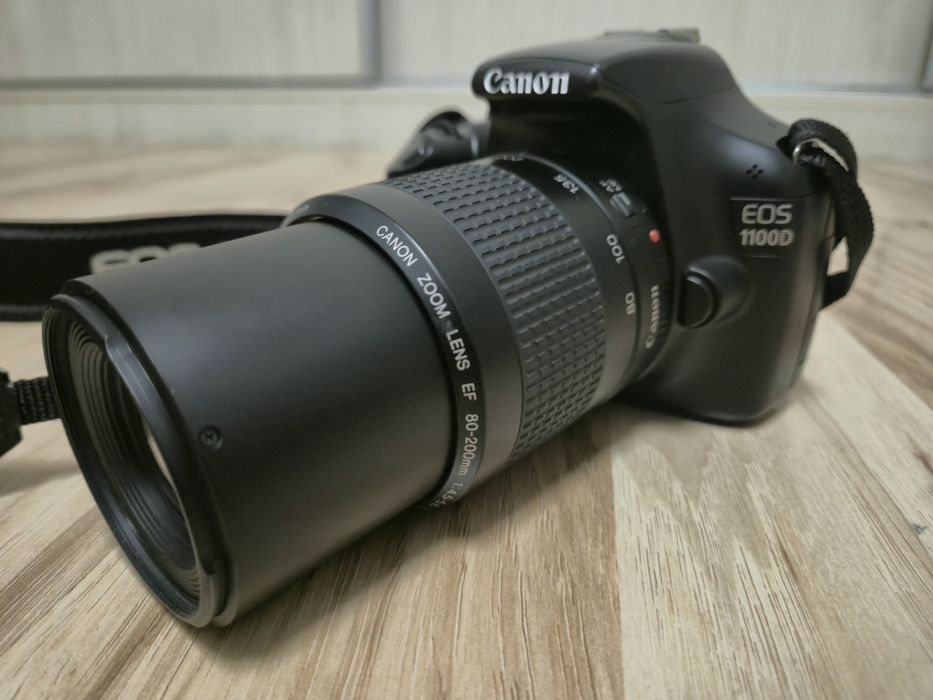 DSLR Canon eos 1100d impecabil 131 cadre