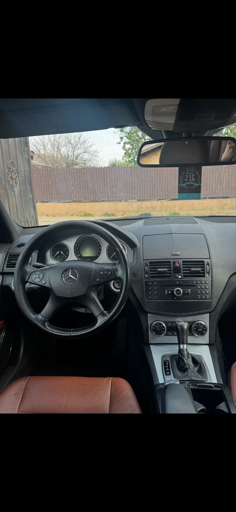 Mercedes C220 W204 170 CP