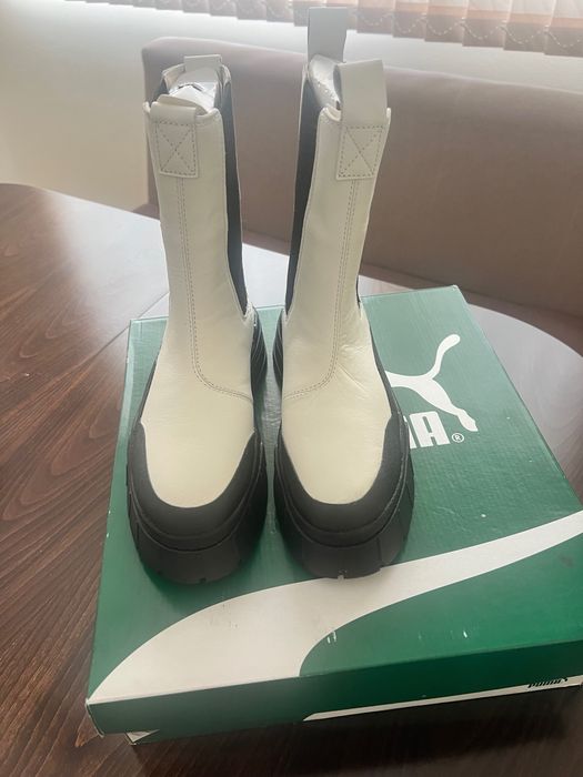 Дамски боти Puma