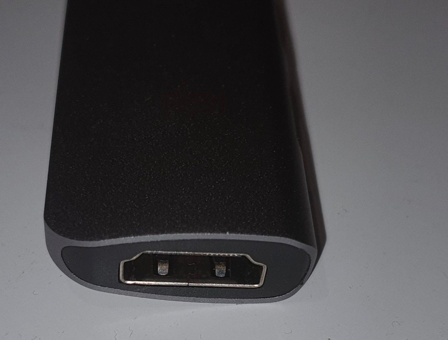 Vând hub USB c 7 in 1