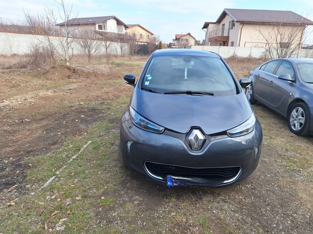 Renault zoe full option /schimb