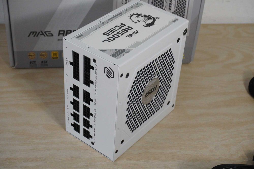 Захранване MSI MAG 850W P850GL Gold бяло- ATX 3.1 Nvidia 16pin вкл ДДС