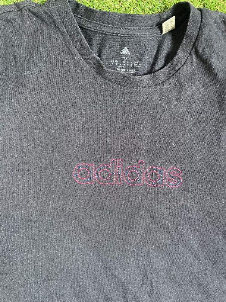 Adidas мъжка тениска с къси панталони