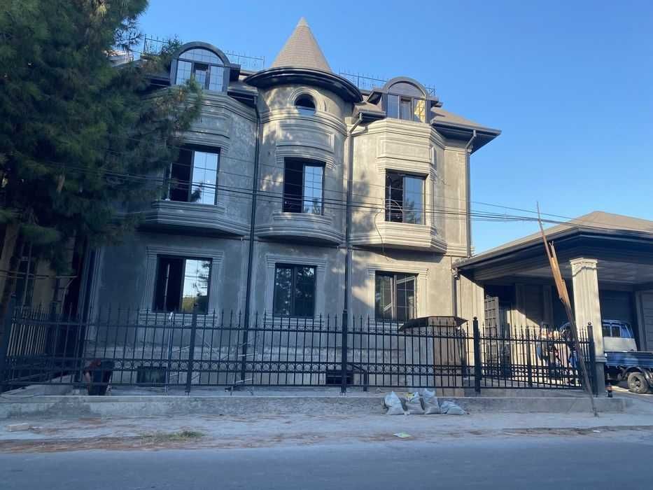 ДОМ ! Луначарский 2 соток Мирзо Улугбекский район Турон санатория