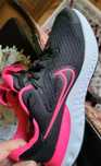 Vând adidasi Nike