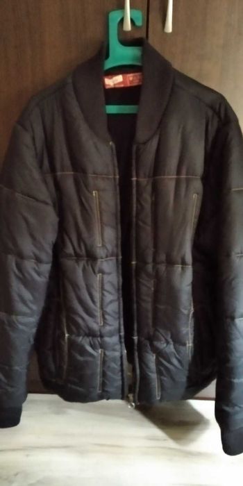 Запазени черни якета по 60лв;  Ватирана шуба/есен-зима-пролет/-80лв