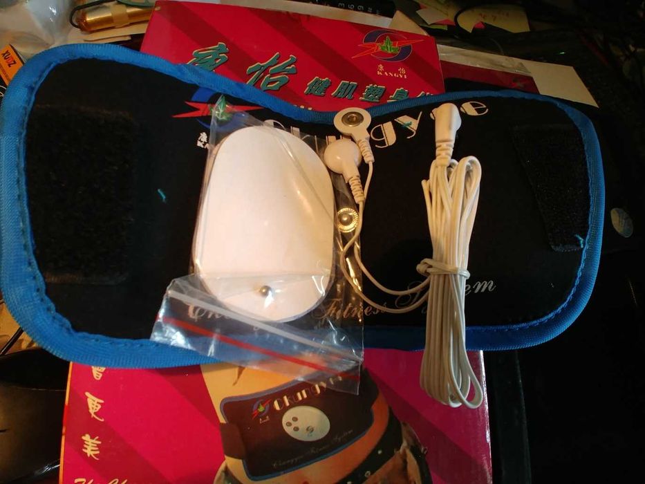 Женский электронный массажер для похудения