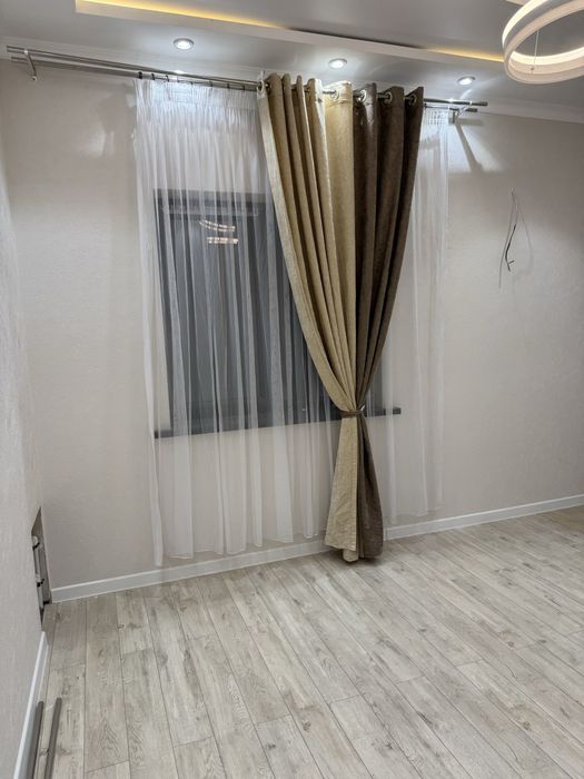 Центр. Паркенский. Таунхаус. 100кв.м 4 ком + кузня свой дворик