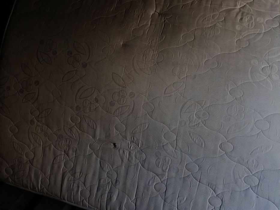 Продам матрас , самовывоз