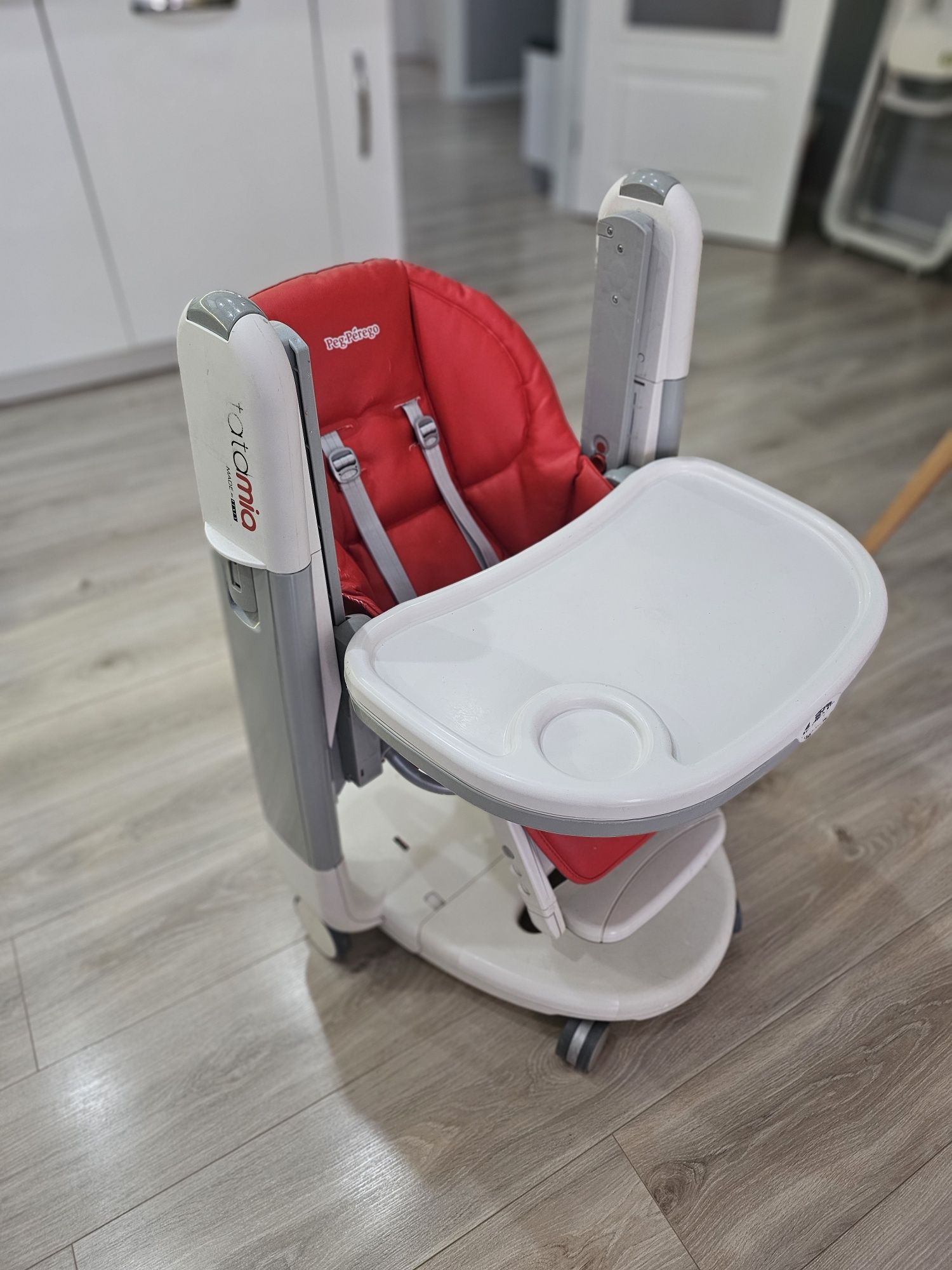 Стол за хранене Peg Perego tatamia