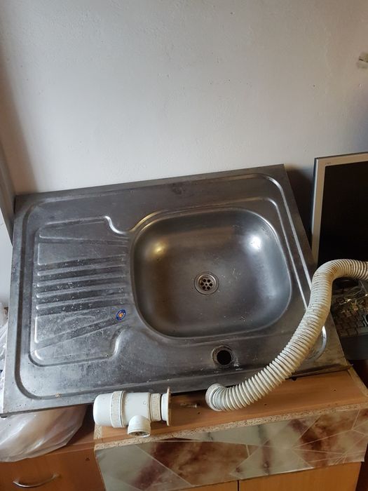Продам мойку стальную