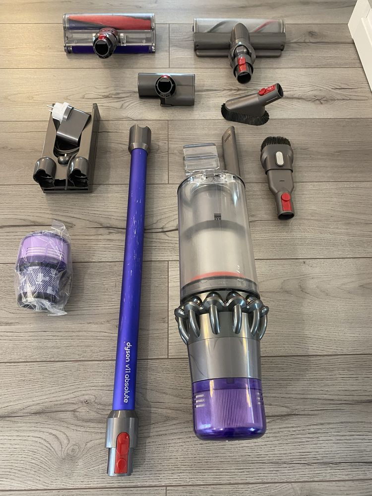 Dyson v11 Absolute