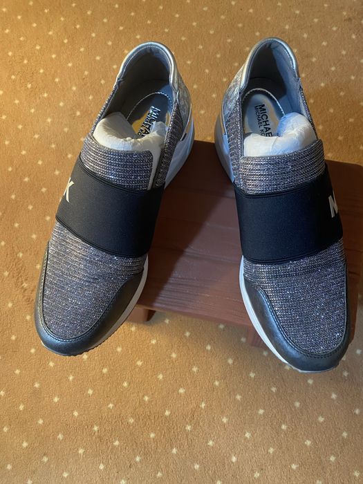 Pantofi Michael Kors, marimea 39, noi,
