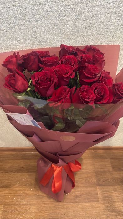 Красивые розы за 20000 стоят 40000