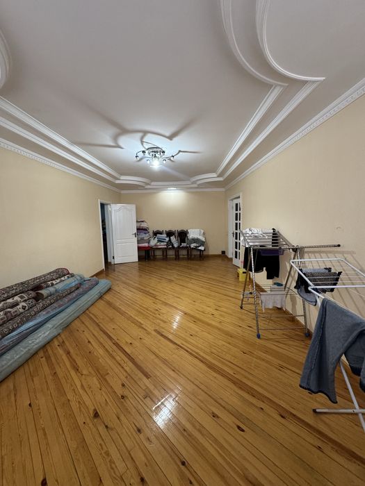 продам Квартиру 6 комнат 200кв/м срочно