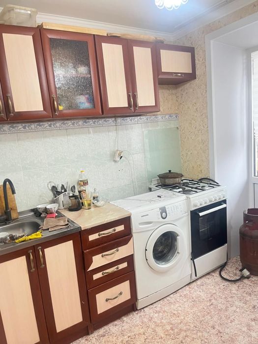 Отдам даром кухонный гарнитур