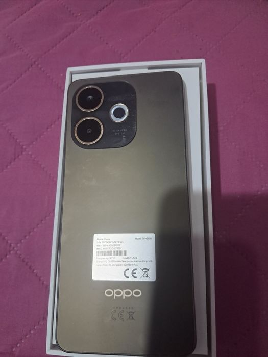 Vand sau schimb tel nou desfacut doar pentru poze