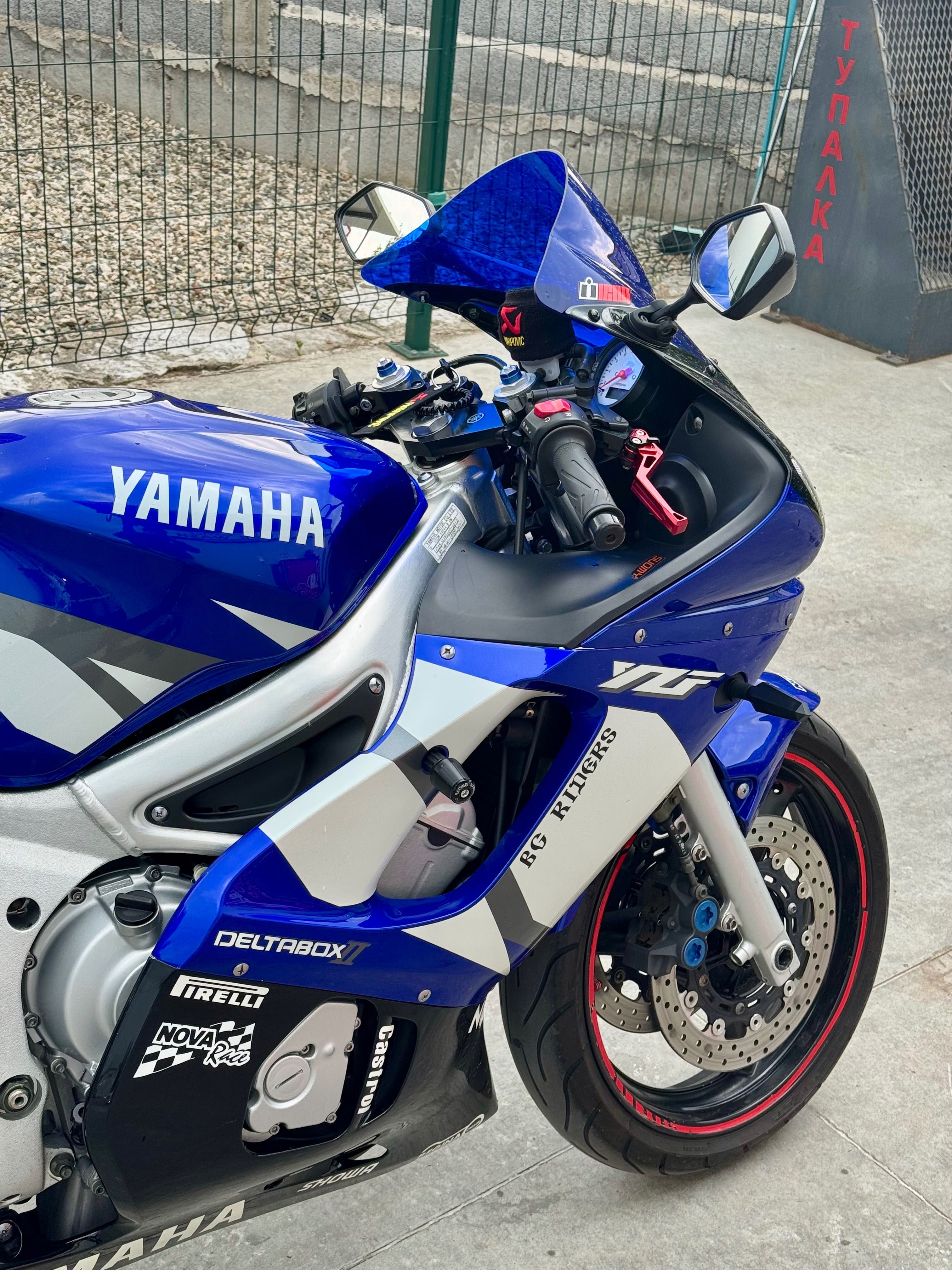 Yamaha R6 2002г.