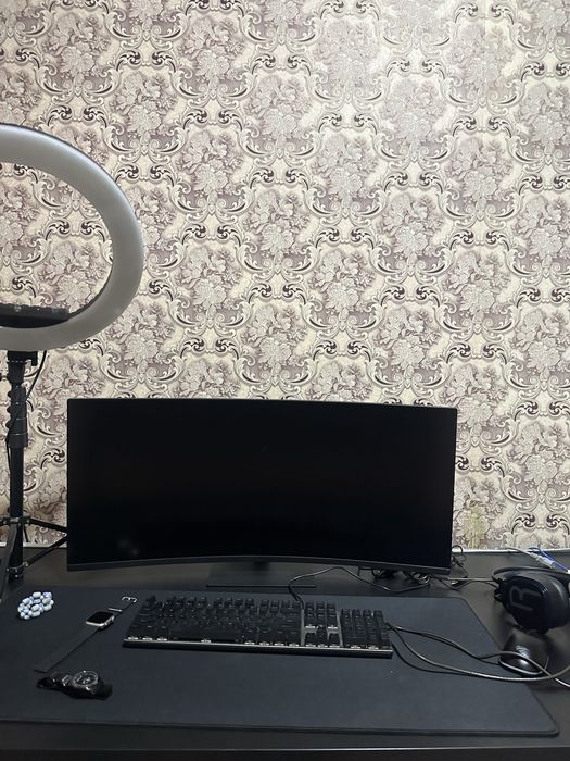 Redmi manitor ideal yangi