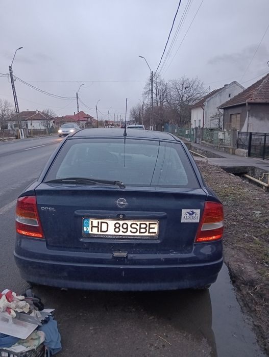 Vând Opel  astra