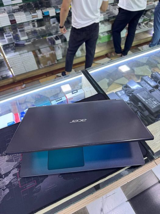 Acer Aspire 7 gaming laptop xohlaganlar bormi yanam arzonga