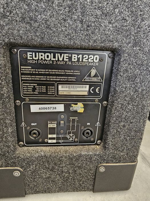 Boxe behringer pasive