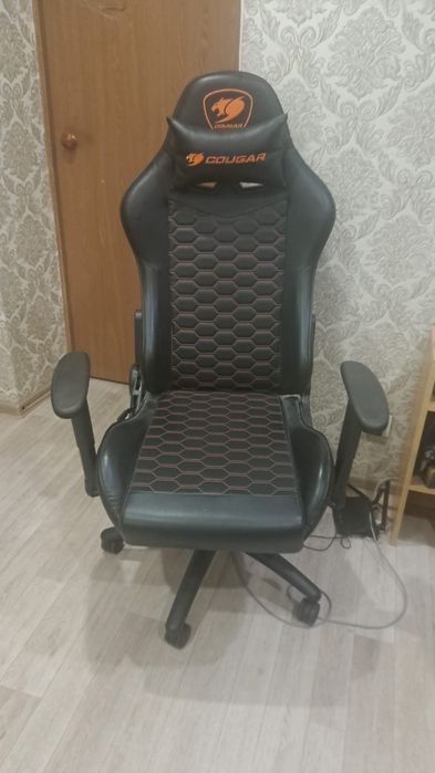 Компьютерное кресло