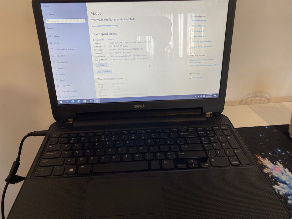 Laptop DELL Inspiron 3521