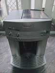 Espressor: Delonghi Magnifica eco.