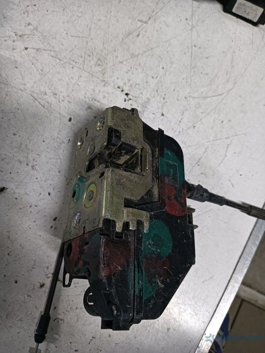 Broasca usa dreapta fata RENAULT LAGUNA II (BG0/1_) [ 2001 - 2007 ]