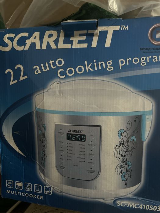 Продается на запчасти мультиварка, цена 2000