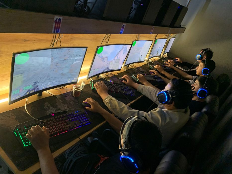 Game club сотилади