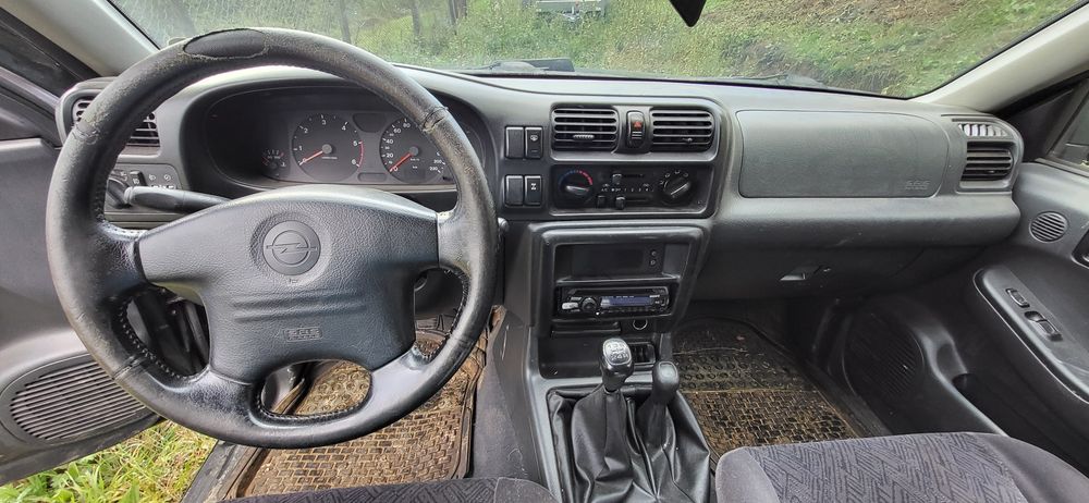 Opel Frontera 2.2Dti