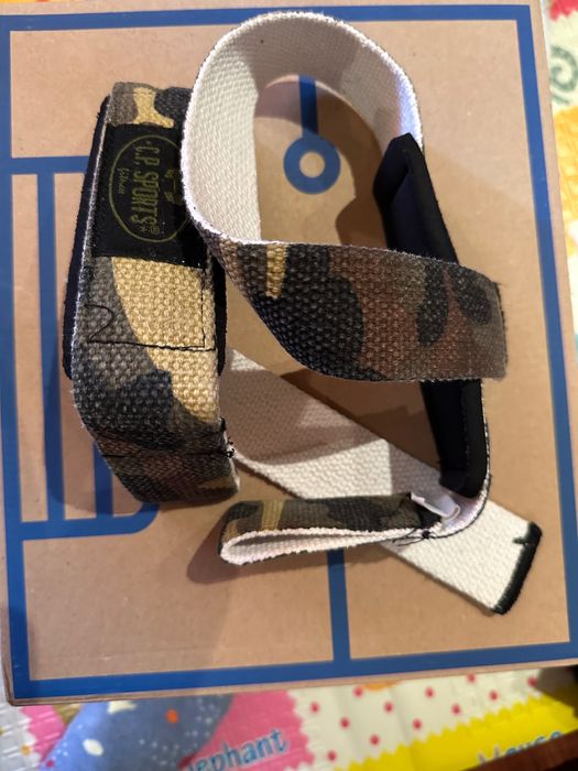 Centura fitness marca Harbinger si chingi fitnes greutati