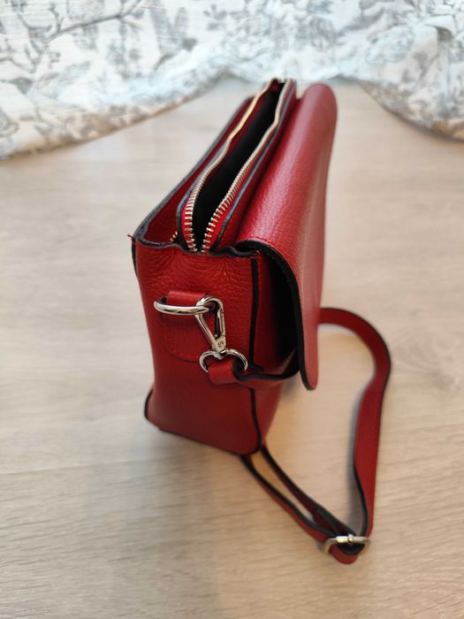 Geanta de piele naturala roșie