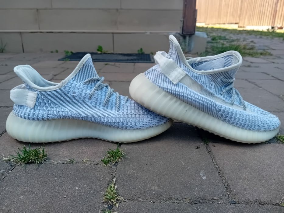 Vand Yeezy 350 reflectiv