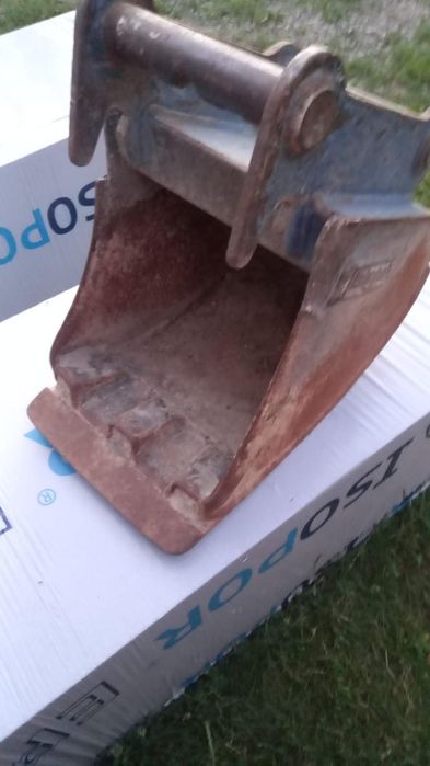 Vand cupă escavator