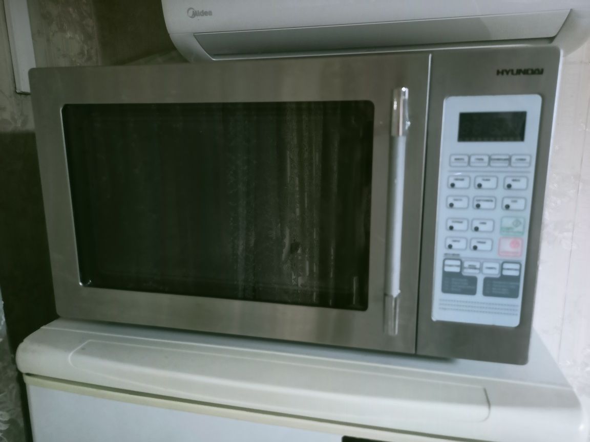 Продам микроволновую печь