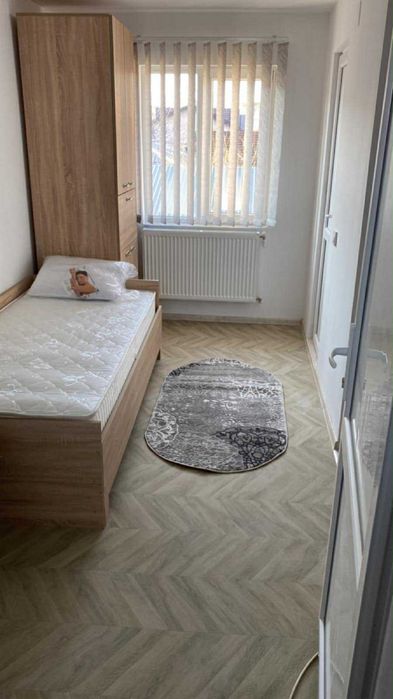 Inchiriez garsoniera