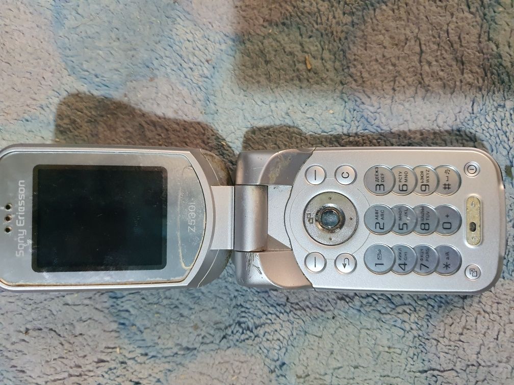 Продам телефоны б/у