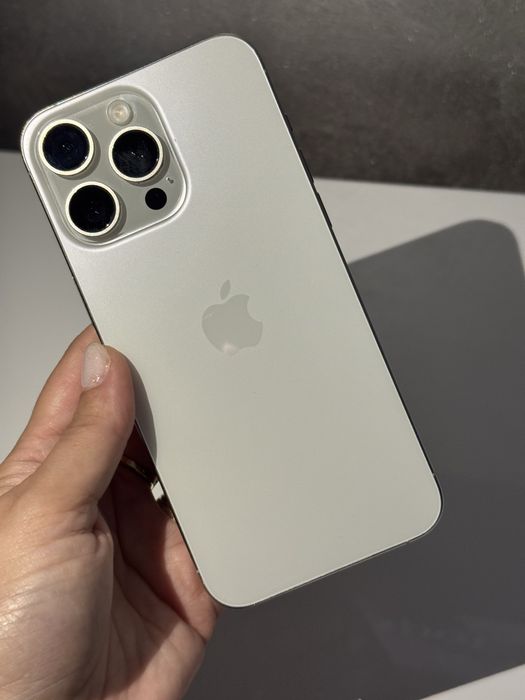 Iphone 15 pro max white 256GB