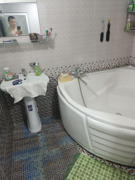 Здаю  часть своего участка, из двух комнат, остальное информация по те